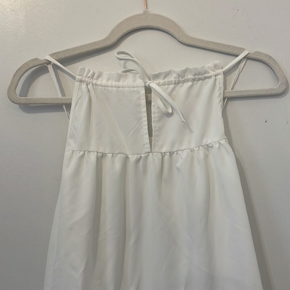 Cute tiered mini. - Picture 6 of 10